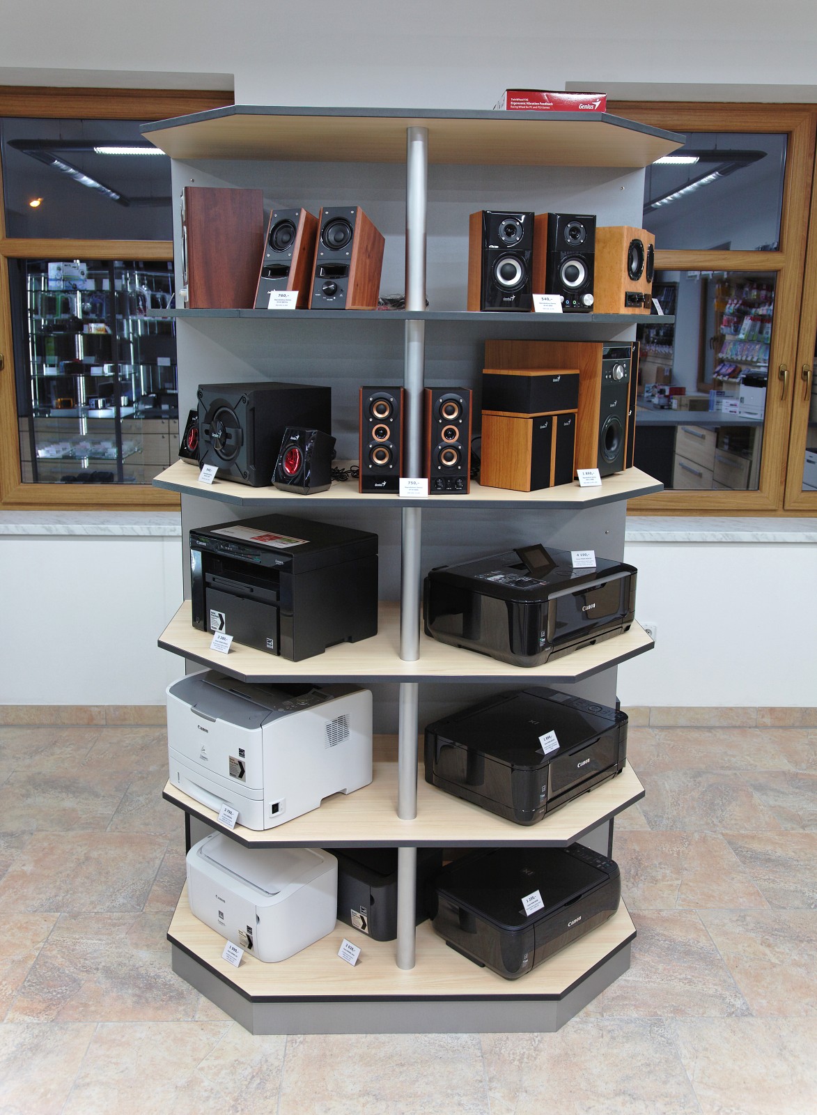 ZAMA s.r.o. - počítače foto 4