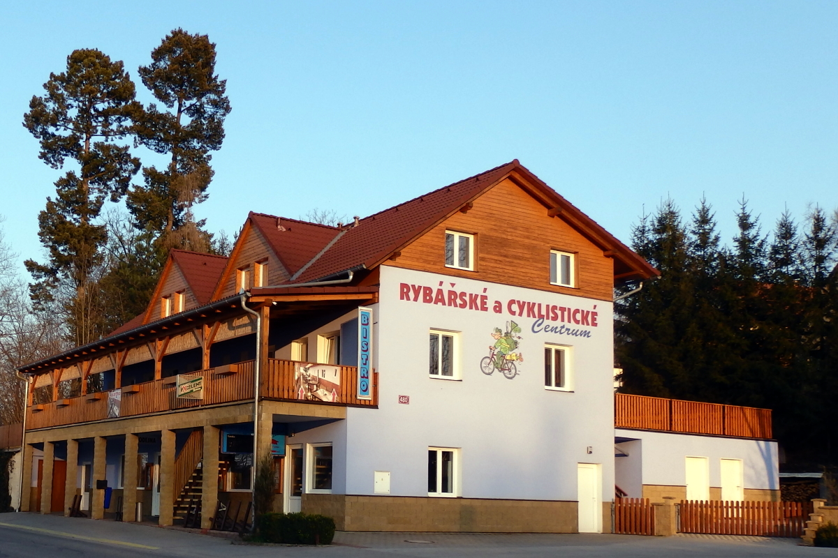 Rybářské a cyklistické centrum - Bistro Terasa na Vyhlídce