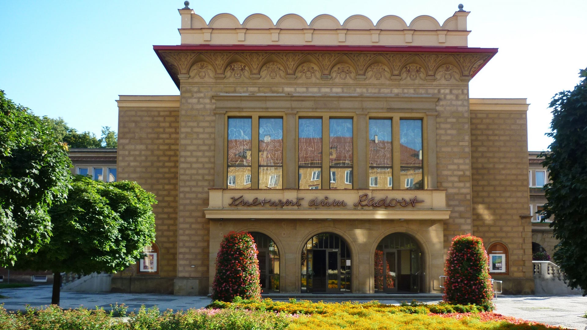 Kulturní dům Radost foto 2