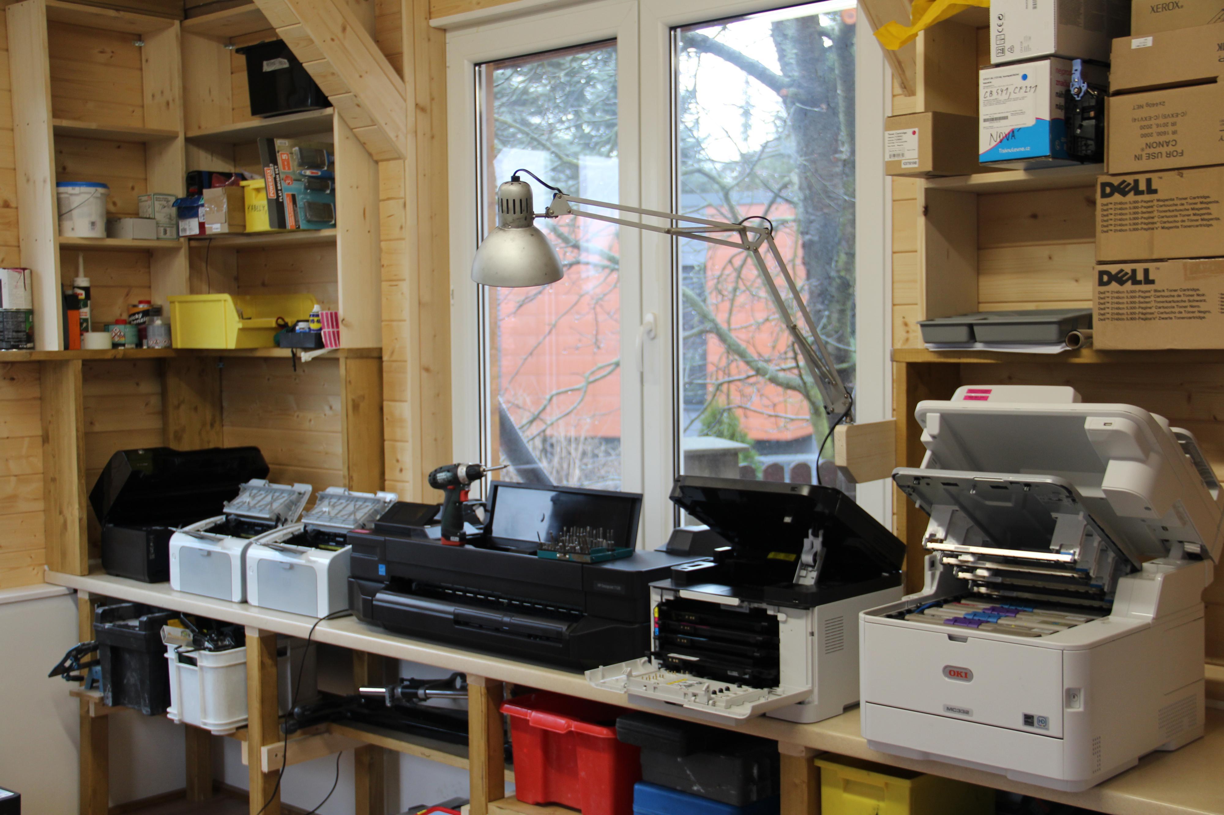 Václav Borč - opravy tiskáren a plotrů