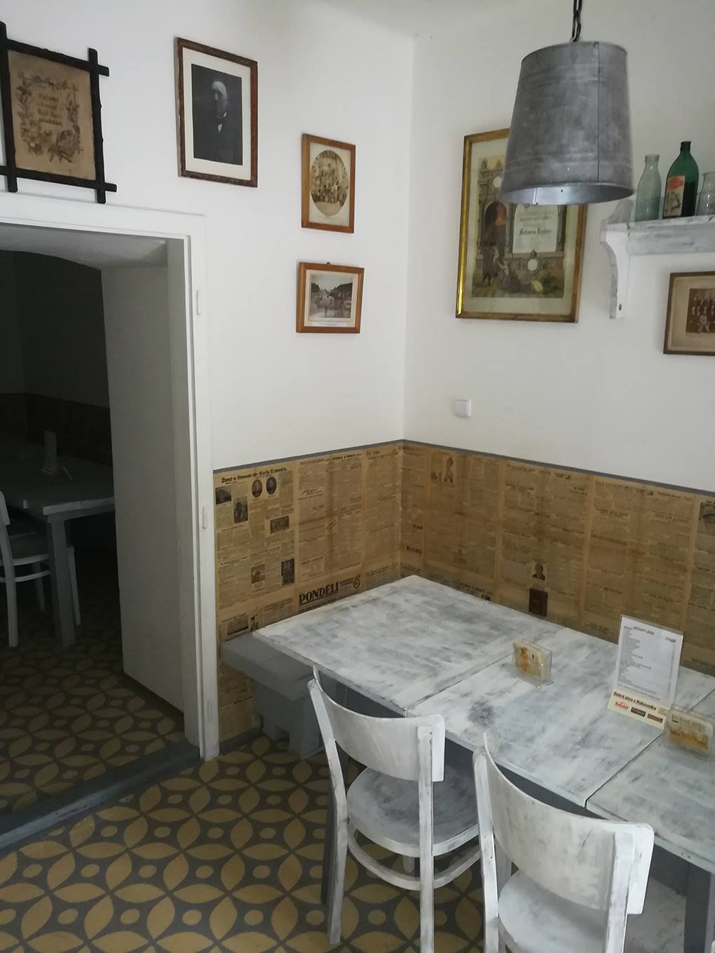 Hospoda U Jandy archiváře foto 2