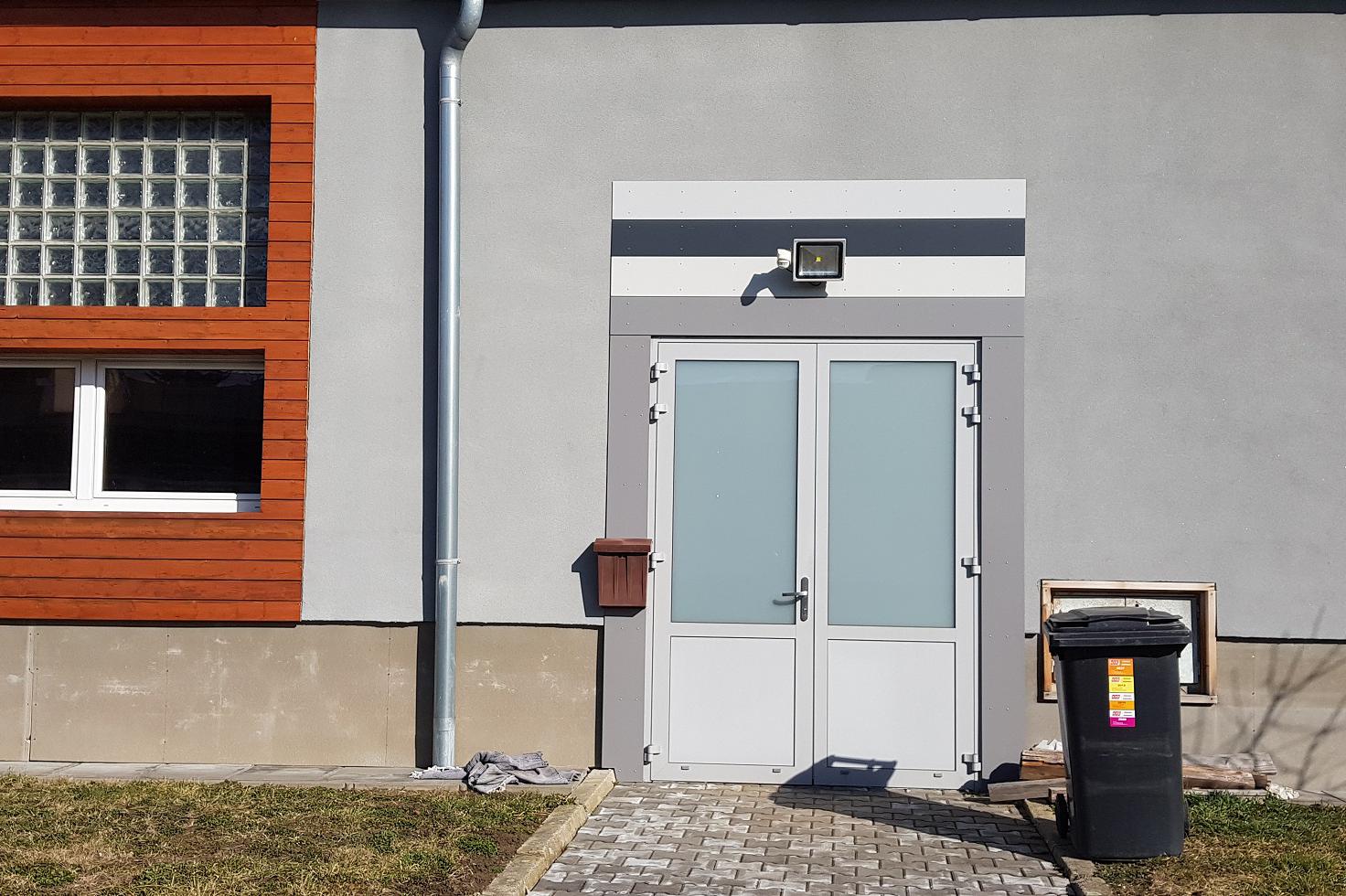 ANTIK & STIL CZ, s.r.o.