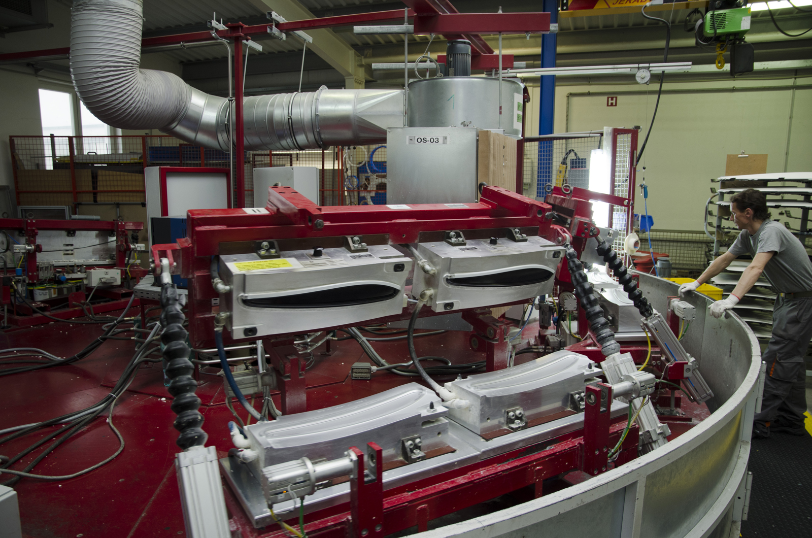 Eissmann Automotive Česká republika s.r.o. foto 4