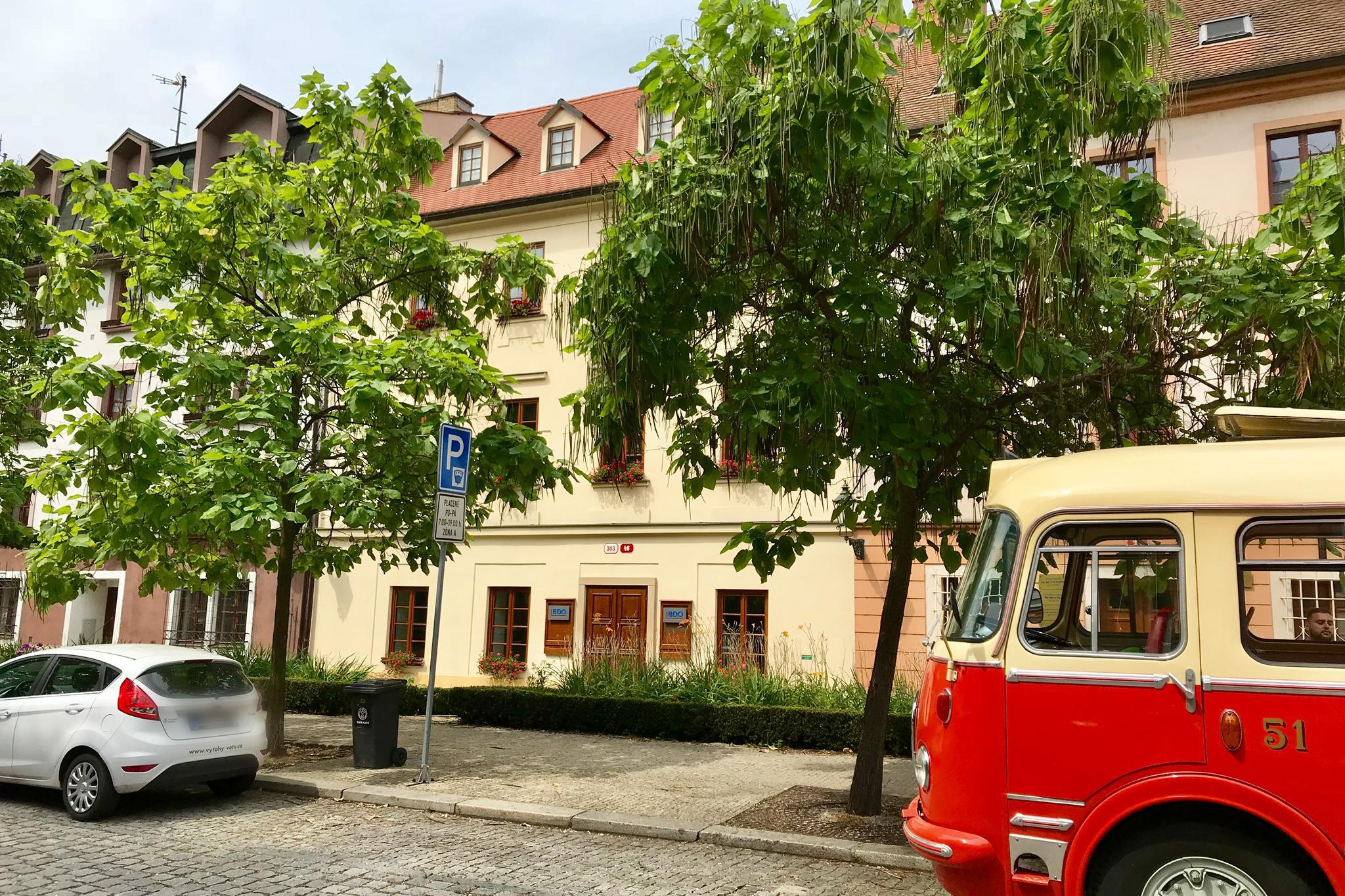 Golden Wood Apartments