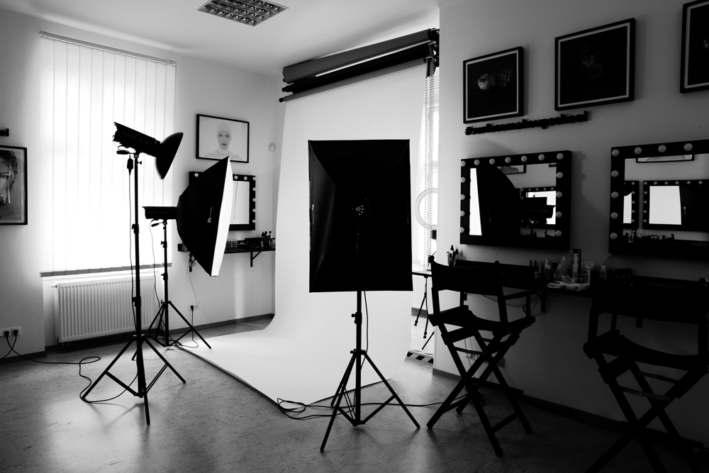 SURFACE professional make-up school foto 4