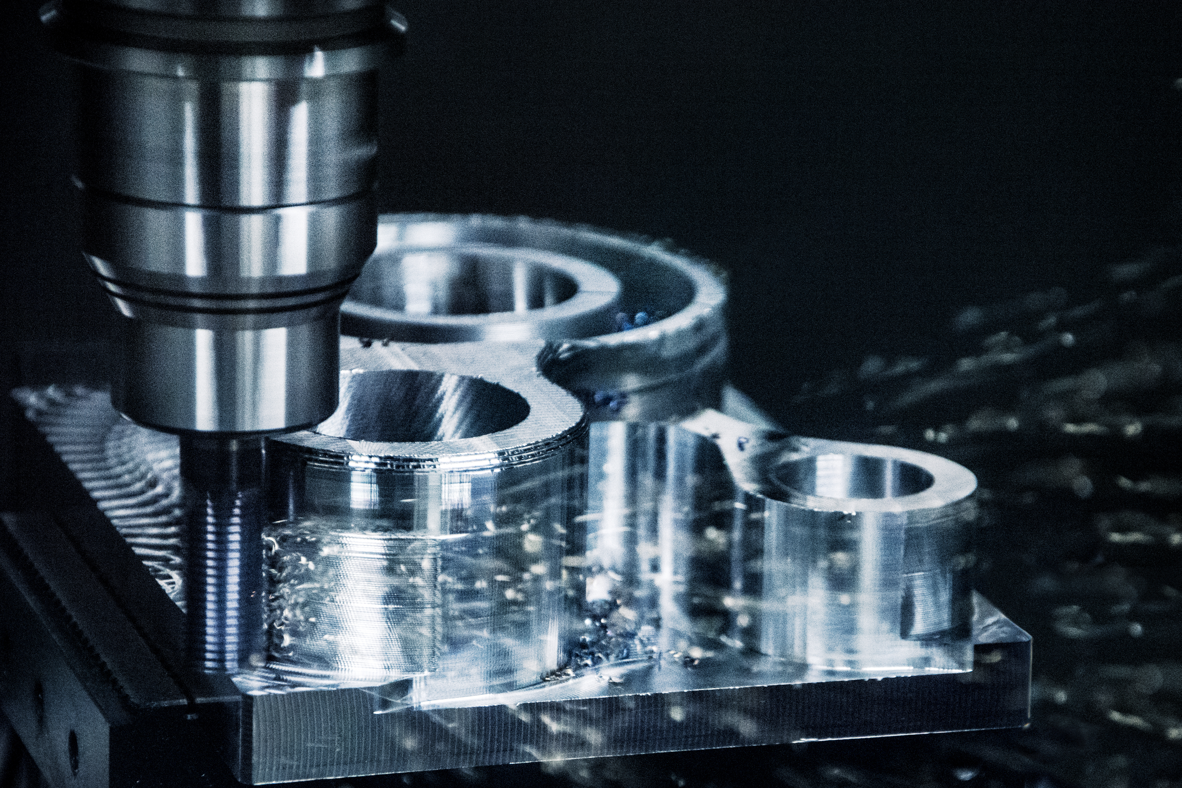 UCB TECHNOMETAL - divize přesného obrábění foto 5