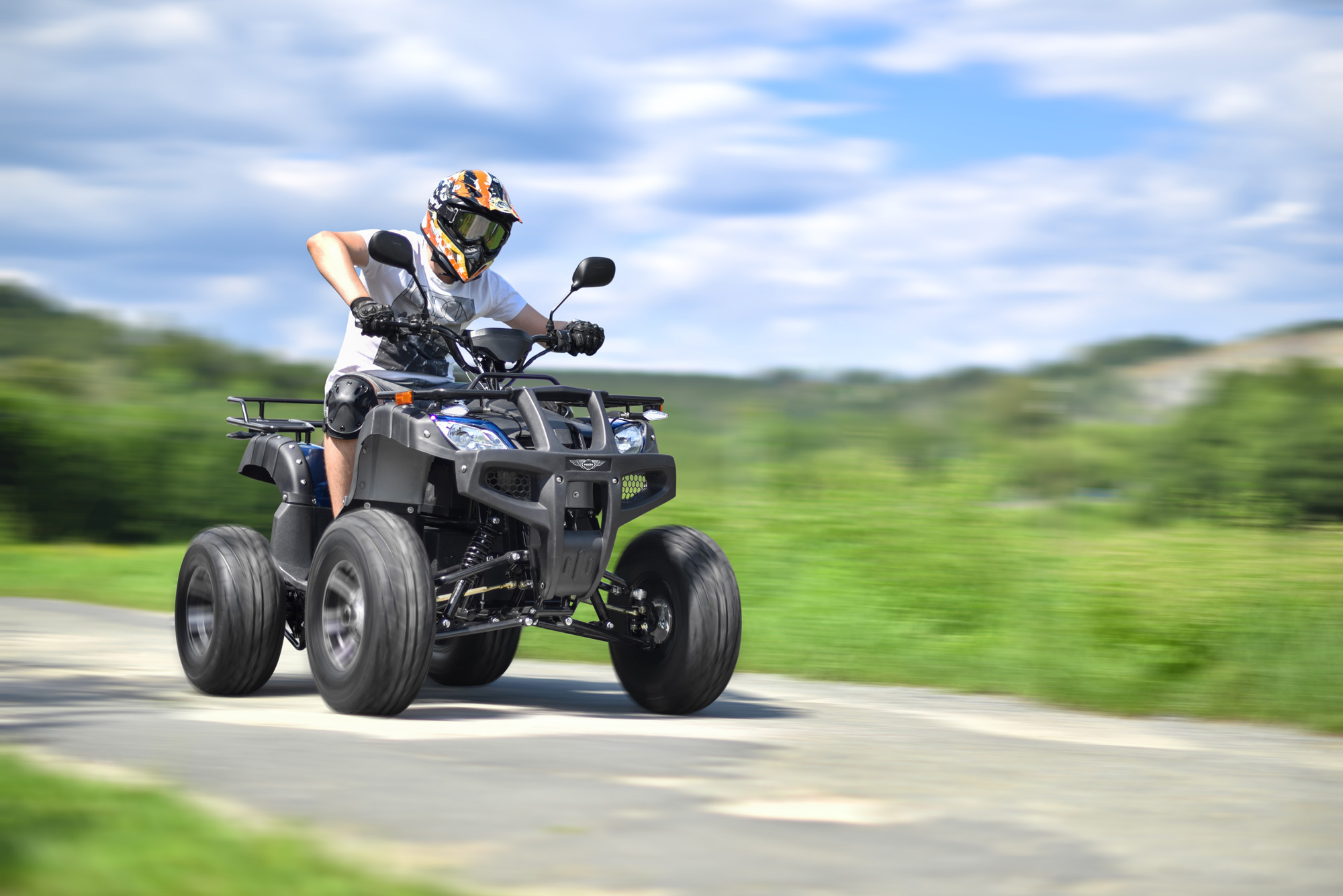 HECHT - specialista na zahradu foto 2