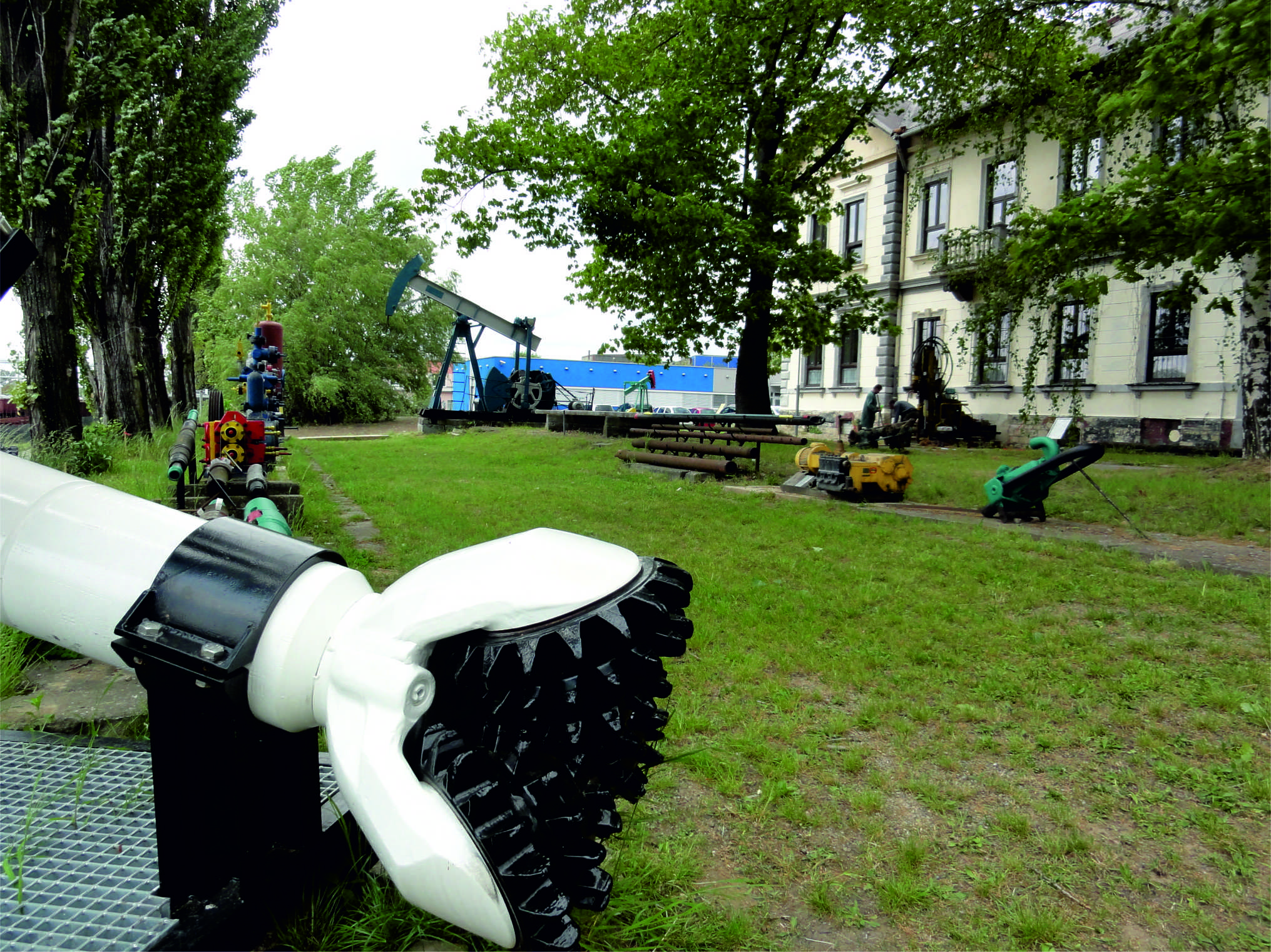 Muzeum naftového dobývání a geologie foto 3