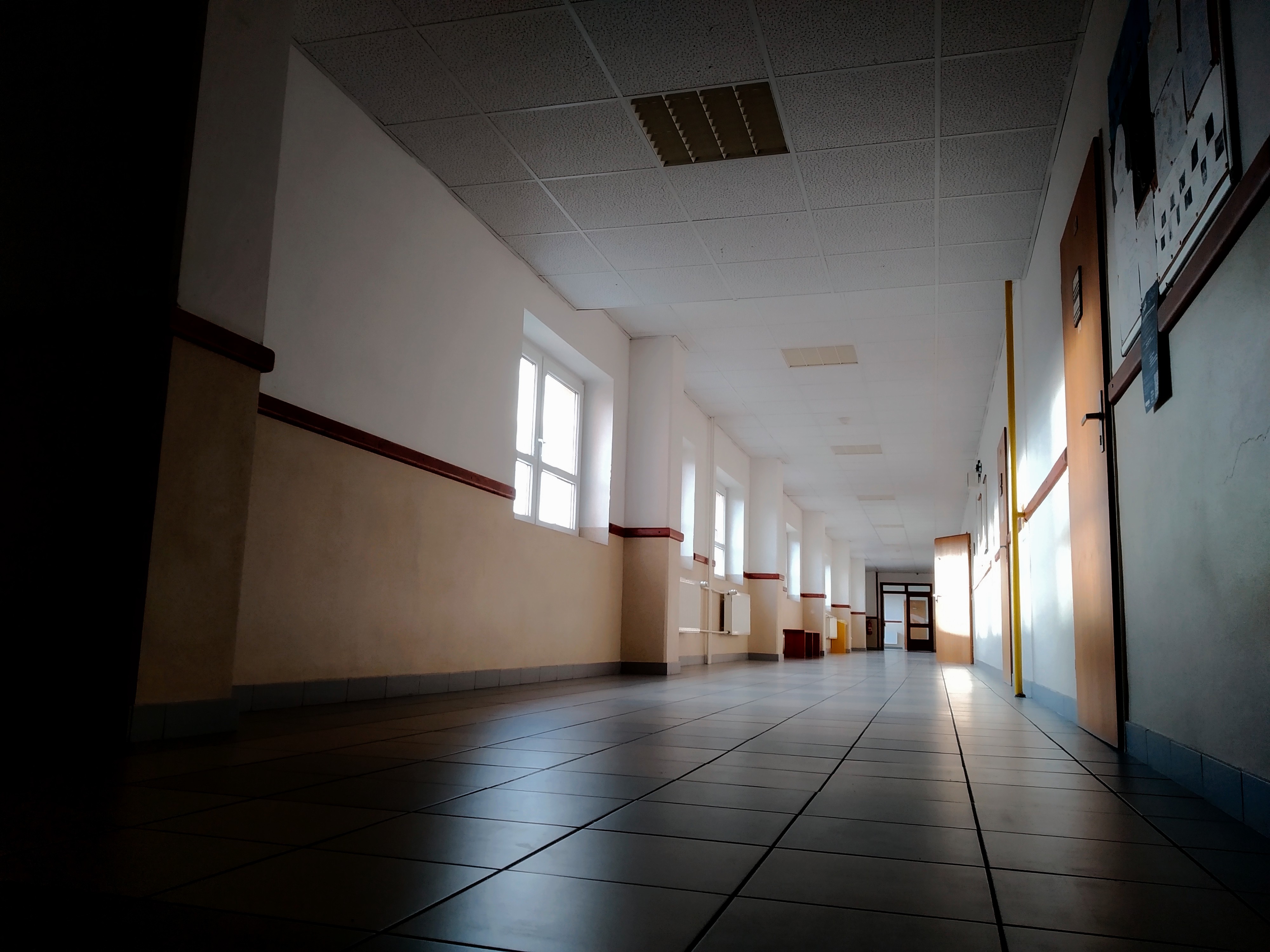 Gymnázium Sokolov a Krajské vzdělávací centrum foto 3
