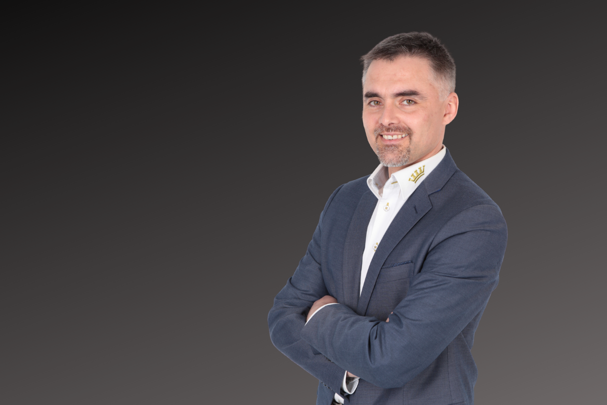 Česká Společnost Realitní / Michal Kriška