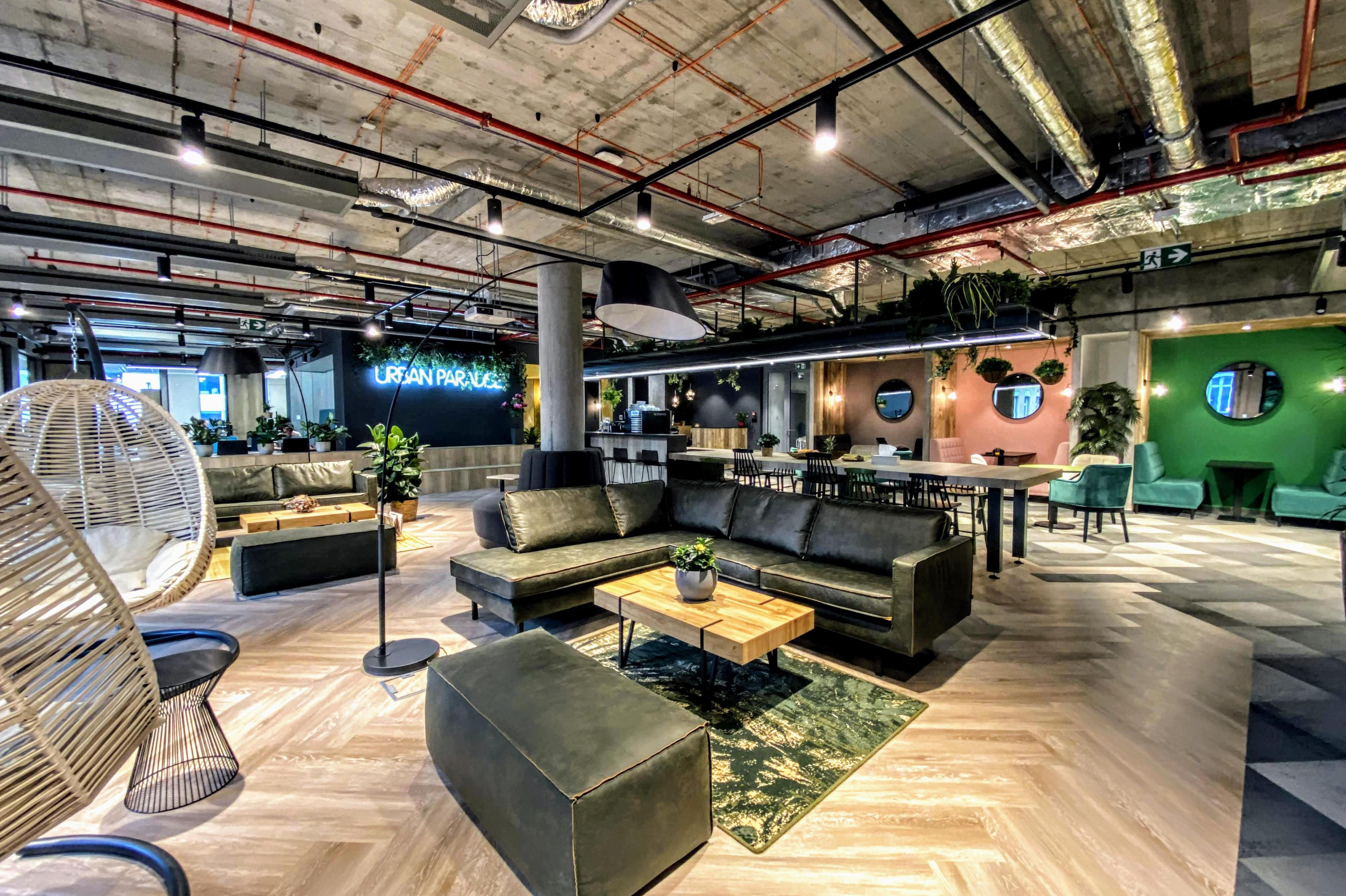 Scott.Weber Workspace – Praga Studios