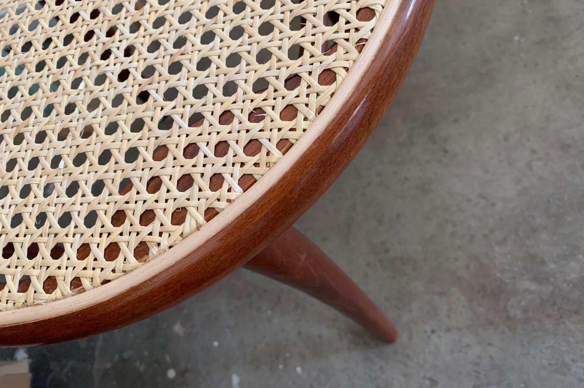 Oprava ratanových výpletů THONET do drážky