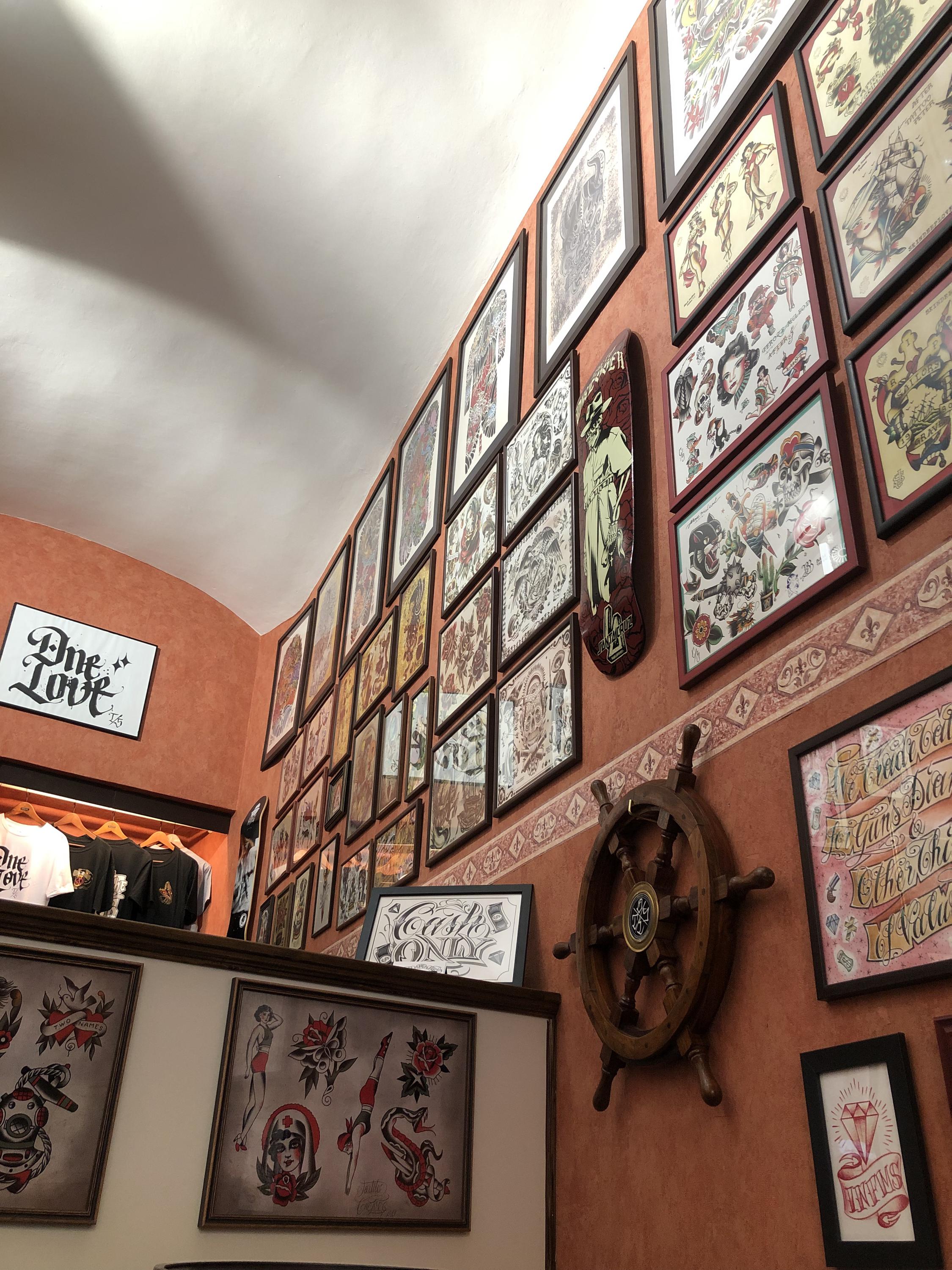 ONE LOVE TATTOO foto 5