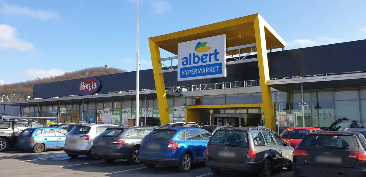 Albert Hypermarket