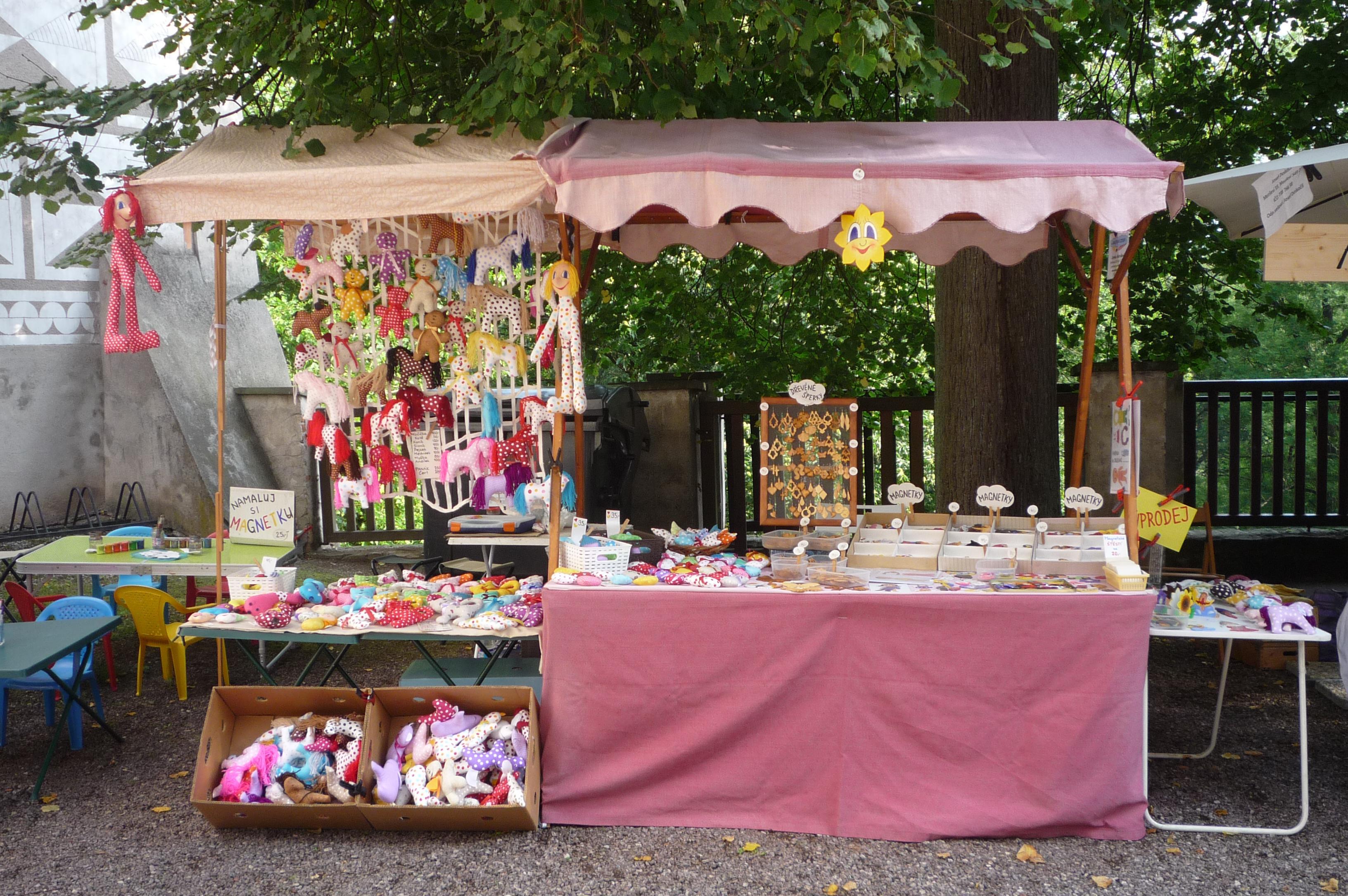 Jarmila Matyášová - MALOVANÉ OZDOBY