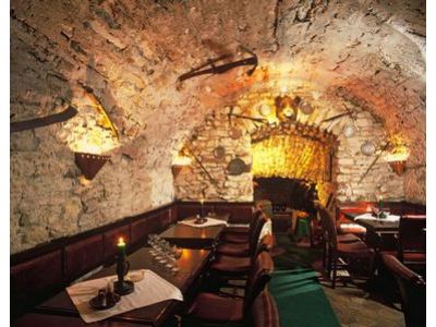 Restaurace a vinárna U Císařů foto 3