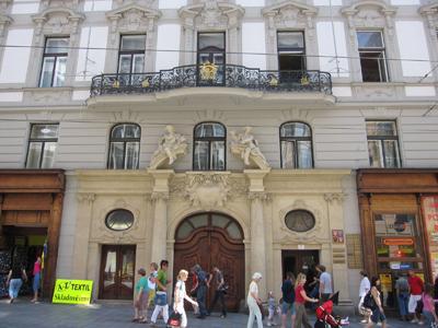 H & J Consulting, s.r.o.