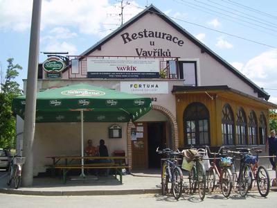 RESTAURACE U VAVŘÍKŮ