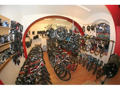 dookie bike & snow shop