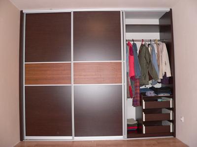 Kuchyně Bláha - Výroba kuchyní a vestavěných skříní foto 4