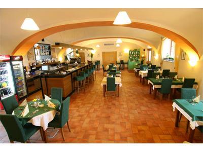 Restaurace Sezóna foto 2
