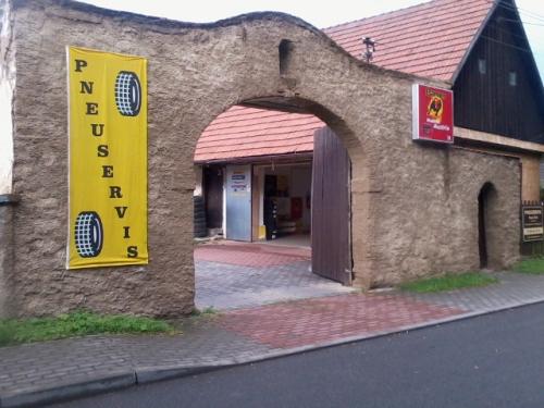 PNEUSERVIS Pavel Šefl