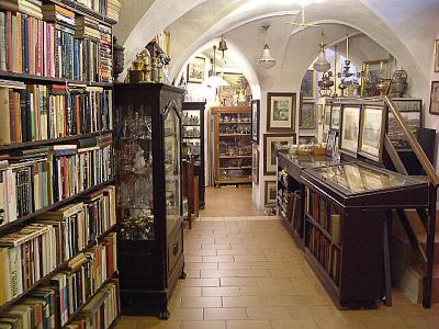 Antikvariát Felix Jenewein foto 4