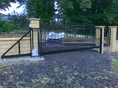 Mešek CZ brány - vrata - závory foto 2