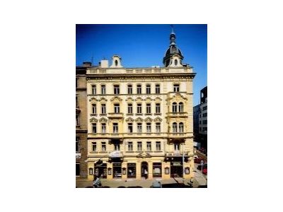 Royal pražská realitní kancelář foto 2