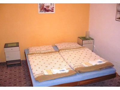 COUNTRY SALOON foto 2