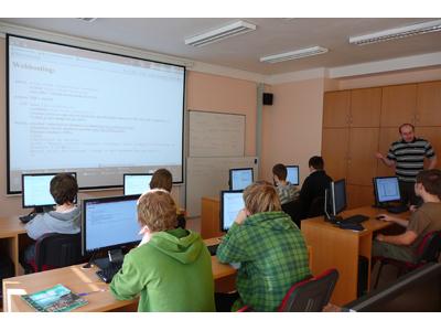 Střední průmyslová škola elektrotechnická a gymnázium V Úžlabině