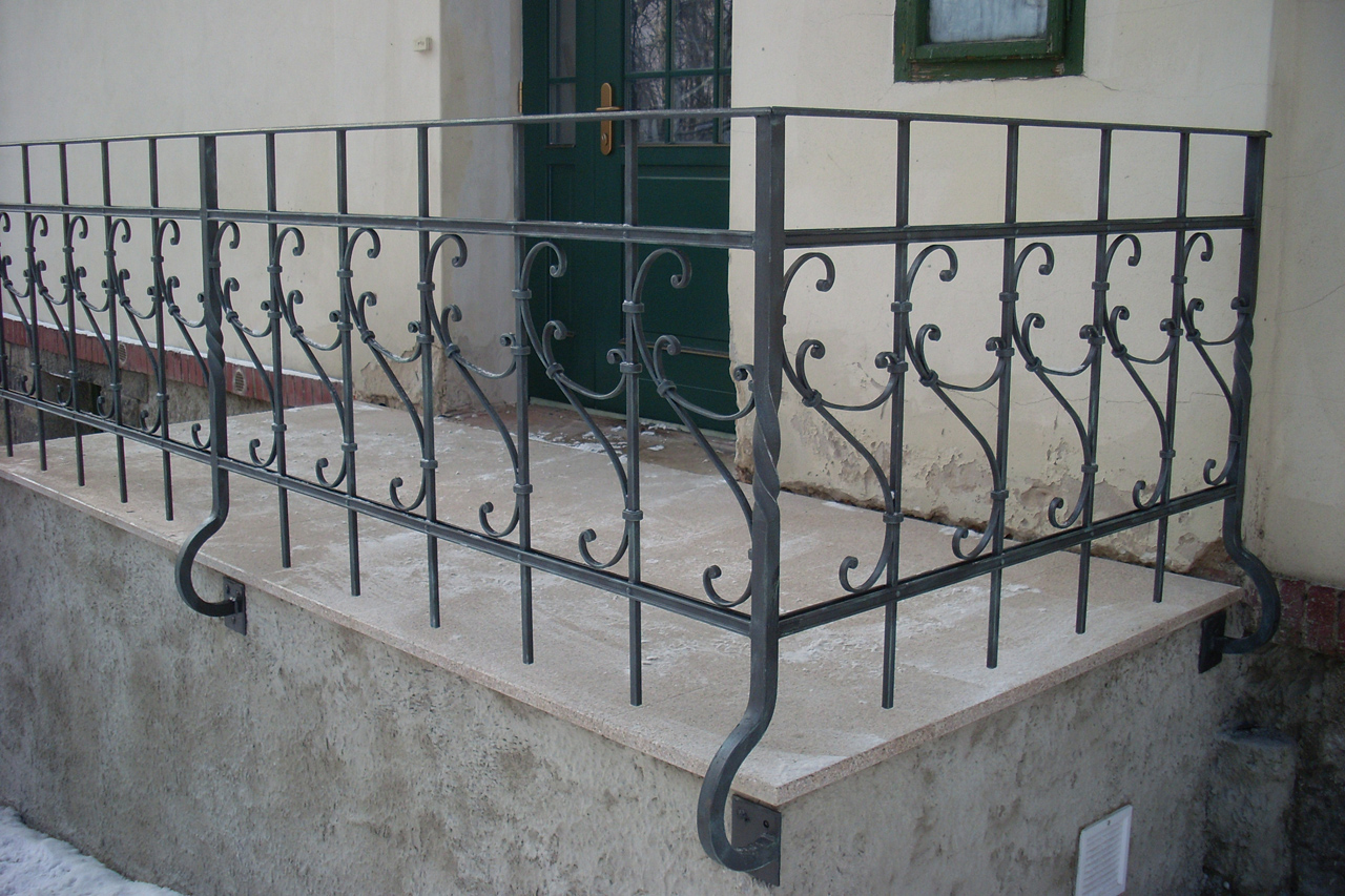 Umělecký kovář, zámečník – Roman Mikuda foto 3