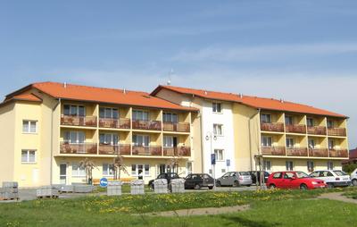 Dům s pečovatelskou službou Kladruby