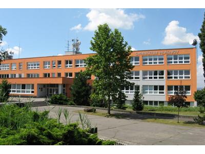 Gymnázium Hladnov a Jazyková škola s právem státní jazykové zkoušky, Ostrava