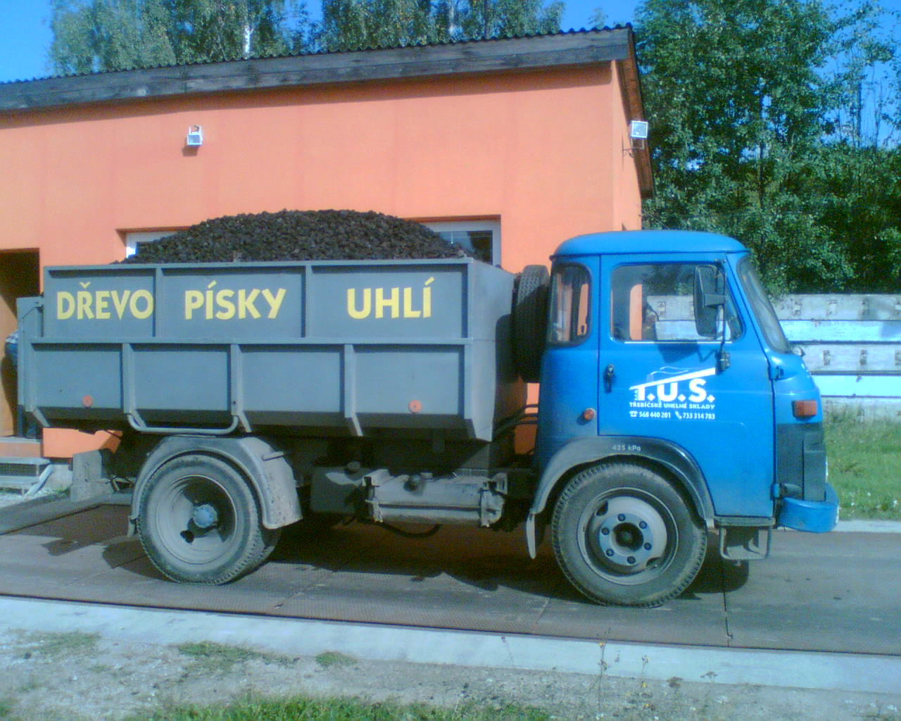 Třebíčské uhelné sklady - T.U.S. s.r.o.