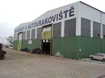 KIWEK METAL - Kovošrot, sběrné suroviny a autovrakoviště foto 3