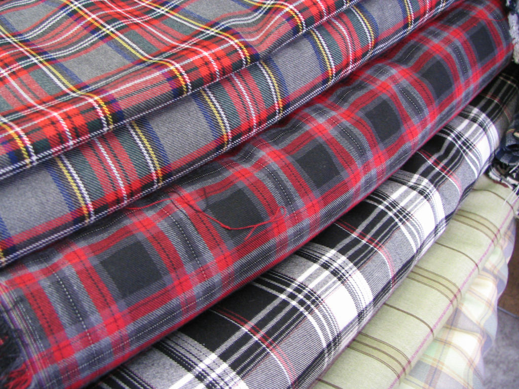 Látky Červený a spol. foto 2