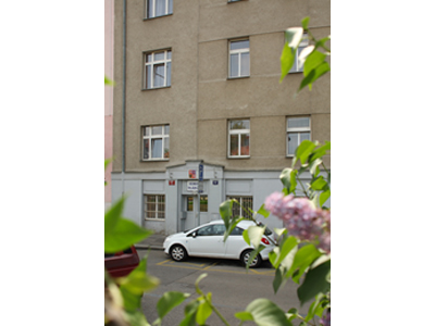 Domov mládeže a školní jídelna, Praha 2, Neklanova 32 foto 3