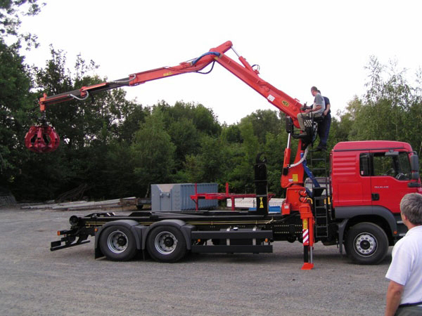 HYDRAULICKÉ JEŘÁBY foto 4