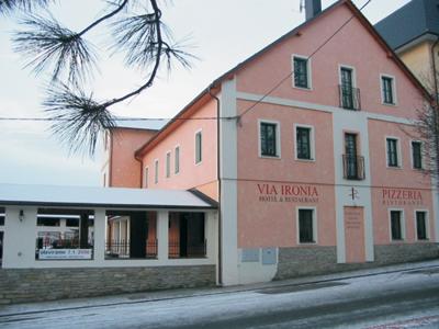 Hotel VIA IRONIA foto 2