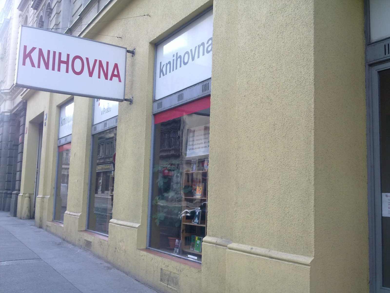 Městská knihovna v Praze - Žižkov foto 2