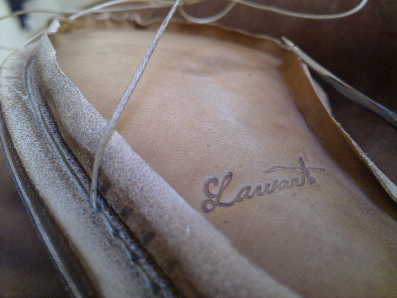 Lawart . salon luxusní obuví foto 2