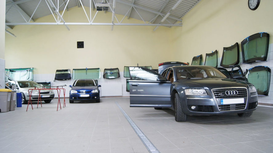 AMT AUTO - SKLA, s.r.o. foto 2