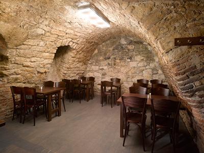 Lokál U Bílé kuželky foto 4