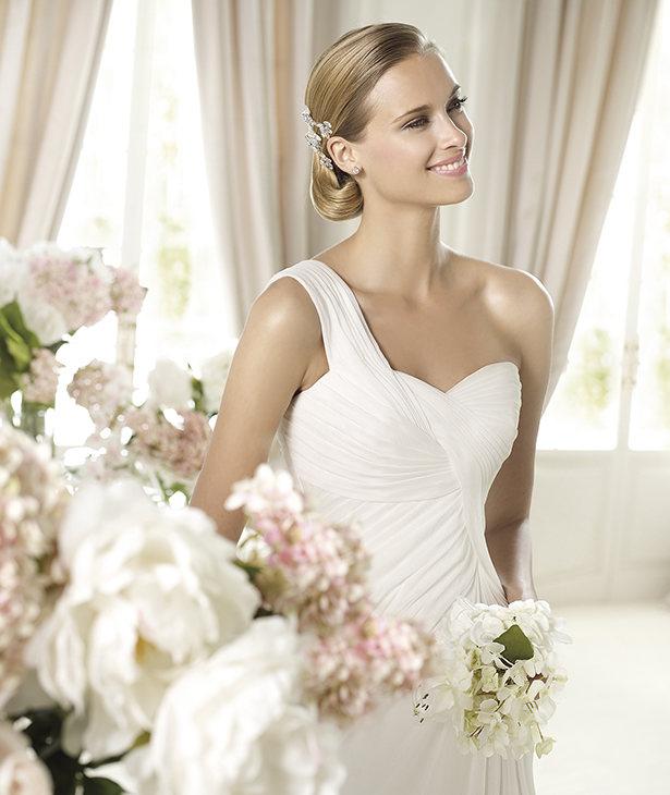 Společenské a svatební šaty - Adina Praha foto 2