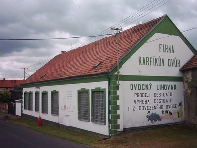 Výroba ovocných destilátů - Lihovar Karfíkův dvůr