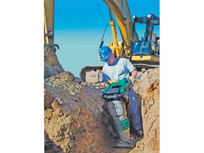 Hahn s.r.o. - Autoservis a půjčovna strojů foto 3