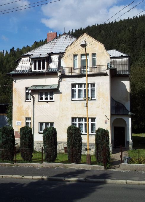 Dům dětí a mládeže Kraslice foto 2