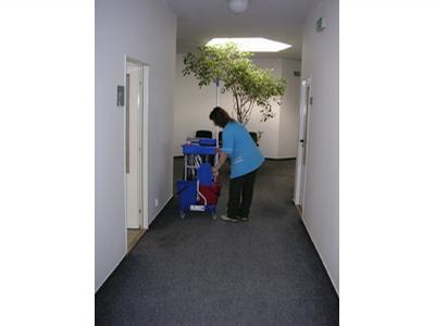 AZclean - úklidové služby foto 4