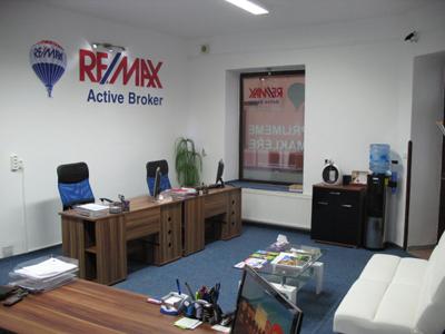 REMAX Active Broker foto 3